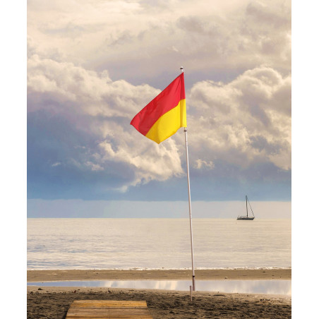 Mât pour drapeau de baignade avec pied à planter