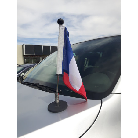 Porte-drapeaux de voiture magnétique